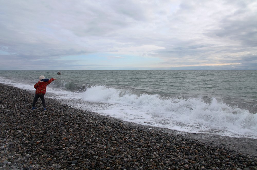 КАМЕНЬ В МОРЕ