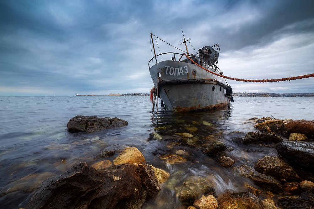 Топаз у берегов Севастополя