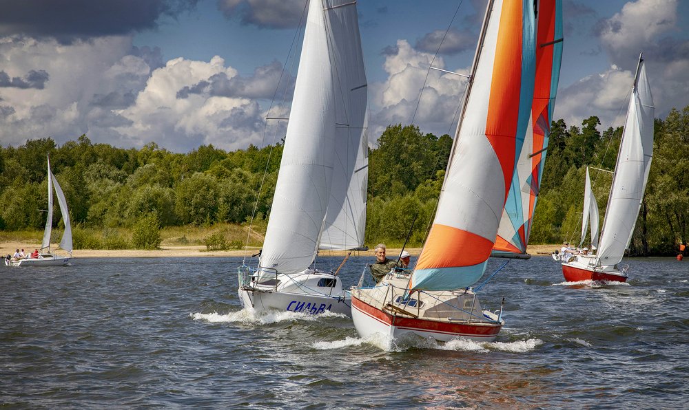 Самый яркий