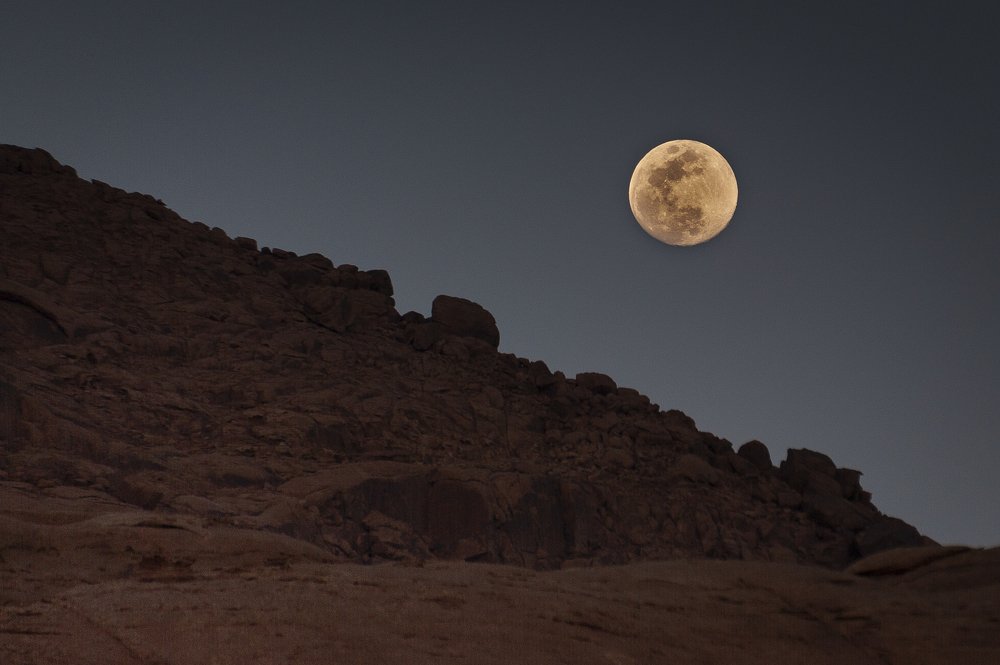 Photograph by Lucio Di Giovannantonio