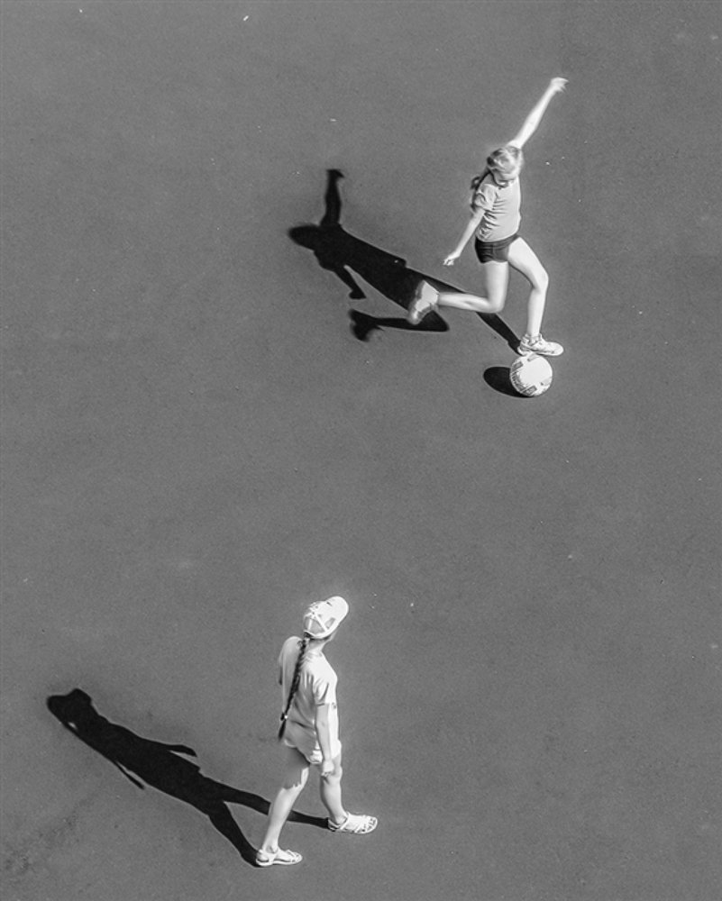 Девчонки и футбол)