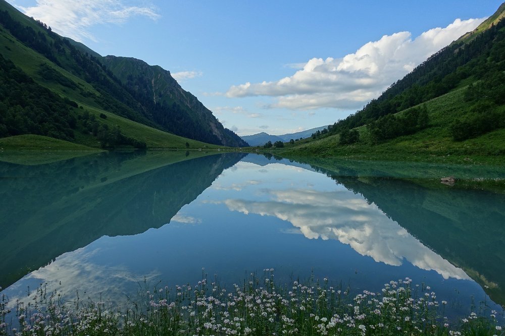 Зеркальная гладь