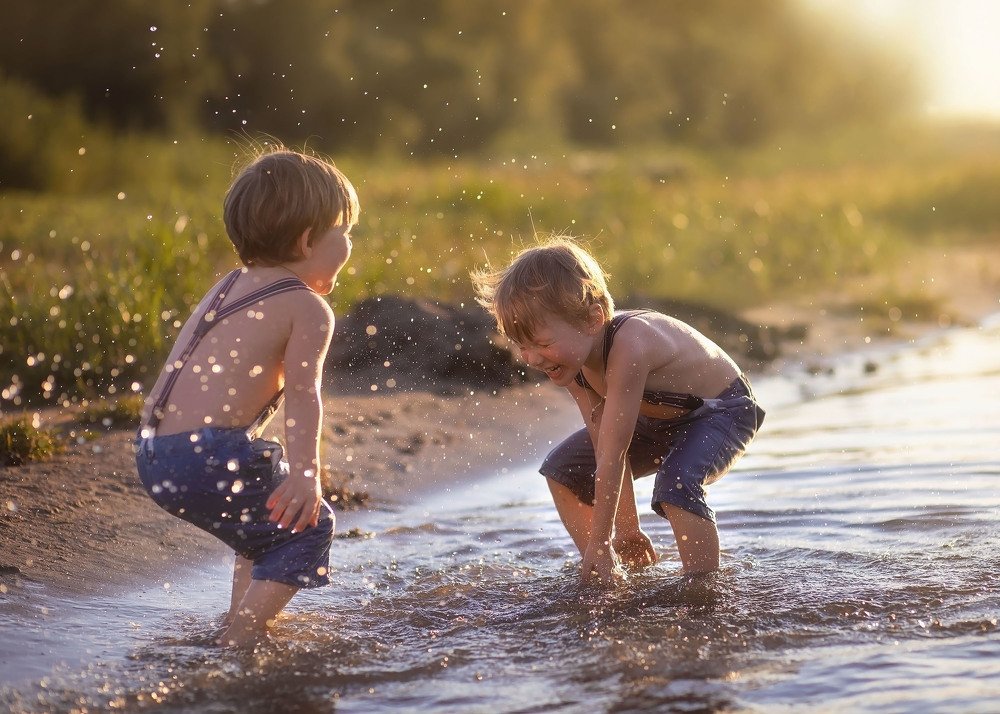 Счастливое детство