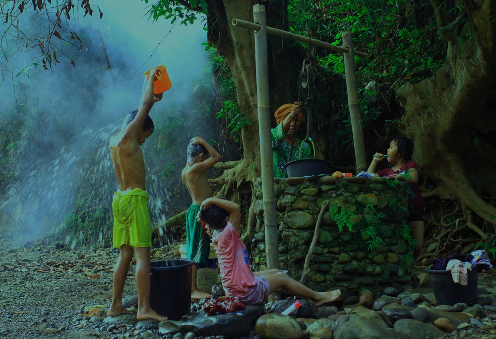 Фотография автора Tutang Hermawan (+62)812 2072-43 Asep