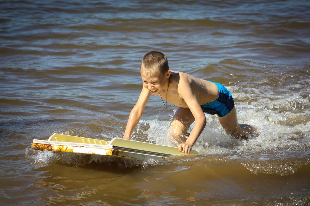 По морям по волнам.