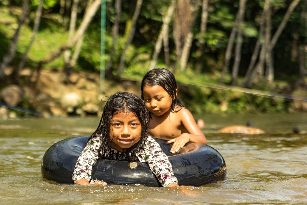 Photograph by César Girolimini