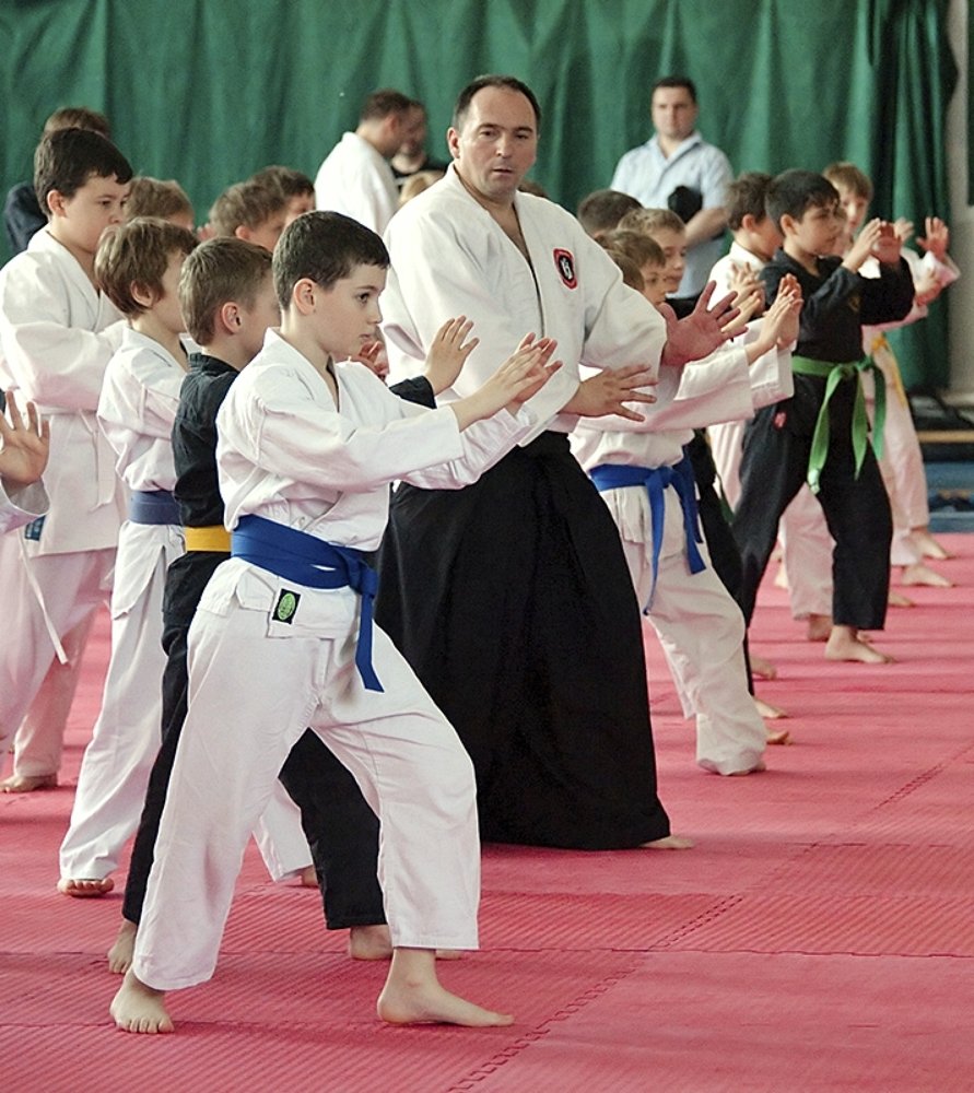 Белое кимоно