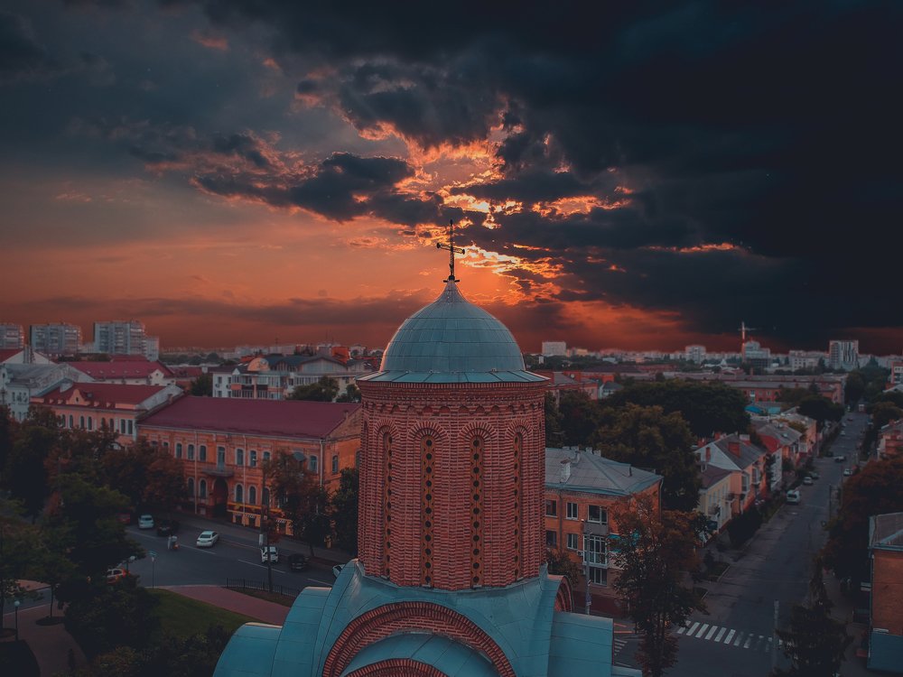 Фотография автора Андрей Матус