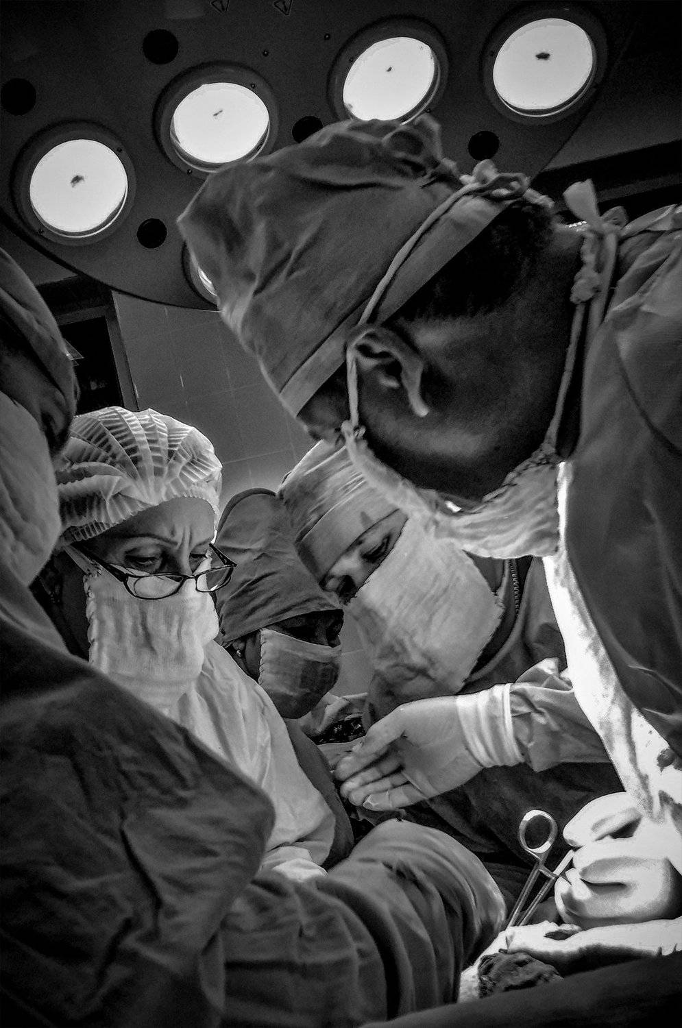 ...бессонны и святы.