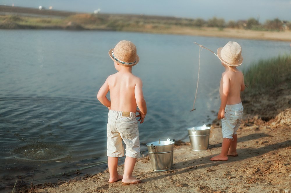 Photograph by Alisun photography Sasha