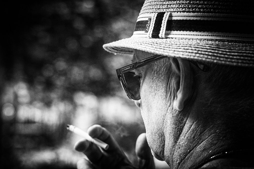 Думы о былом. Портрет мужской.