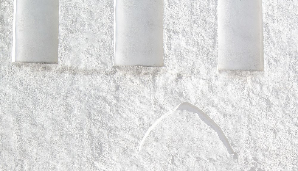 Стена храма