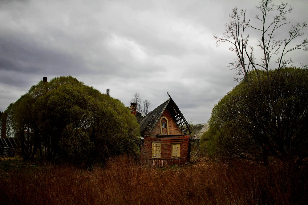 проклятый старый дом