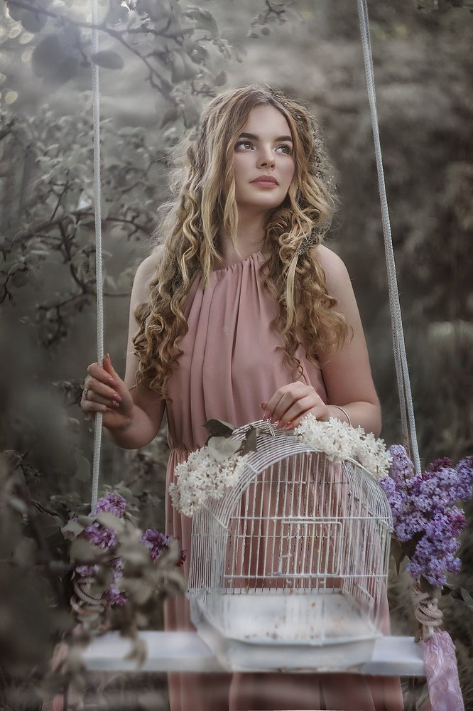 Весенняя сказка в цветущем саду