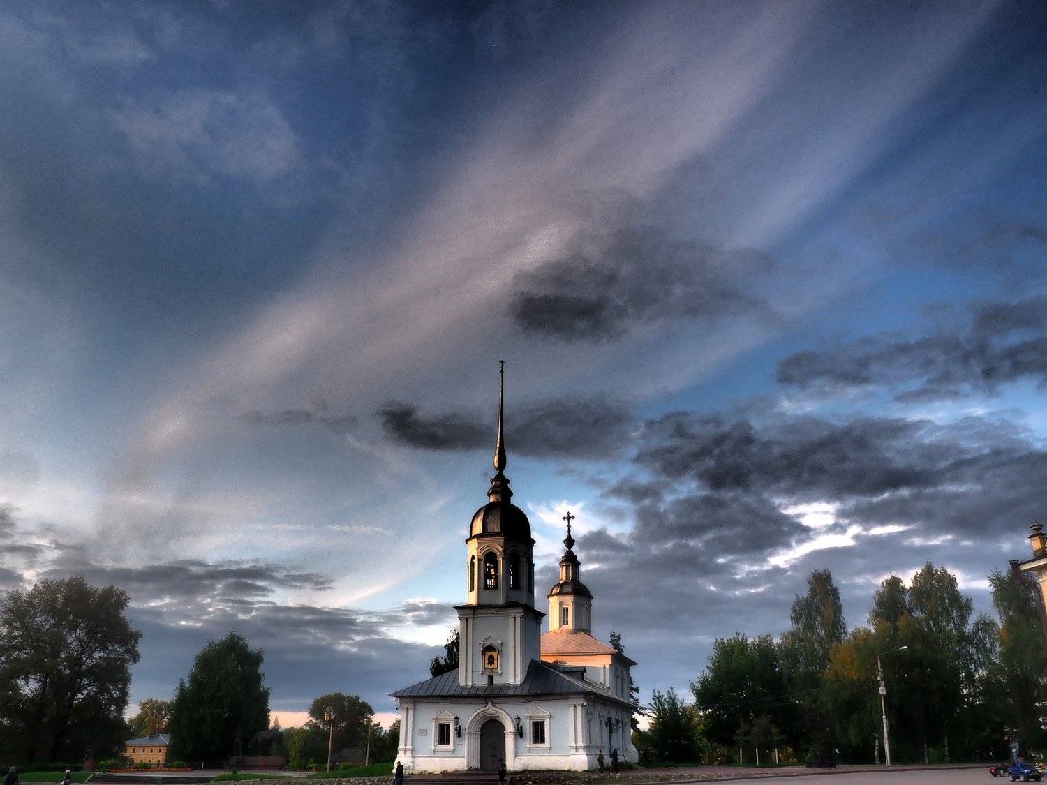 Город под облаками