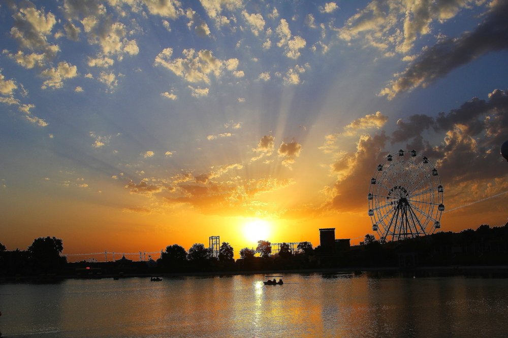 Казахстан. Шымкент. Жайлаукол