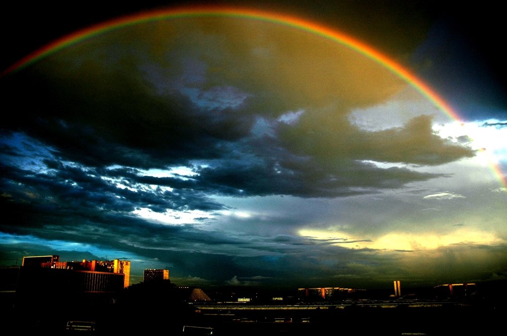 Arco Iris Na Esplanada Dos Ministério