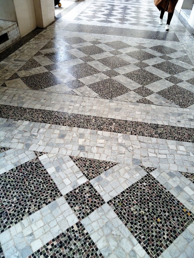 L'ART DE LA MOSAÏQUE EN ALGÉRIE