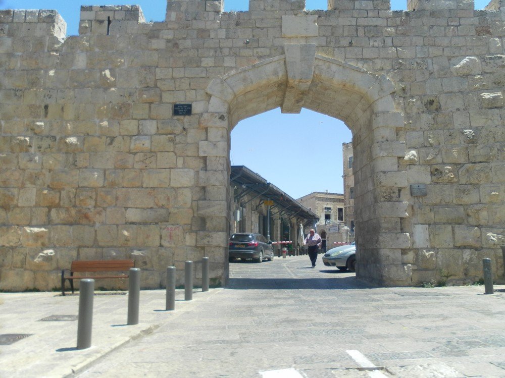 Фотография автора Henry Tobias