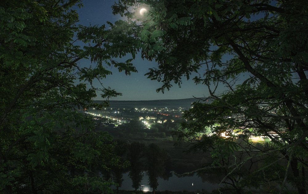 Night on the Mures coast