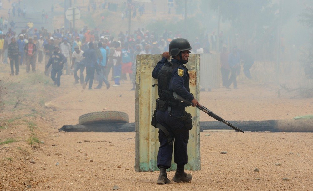 Photograph by lulama zenzile