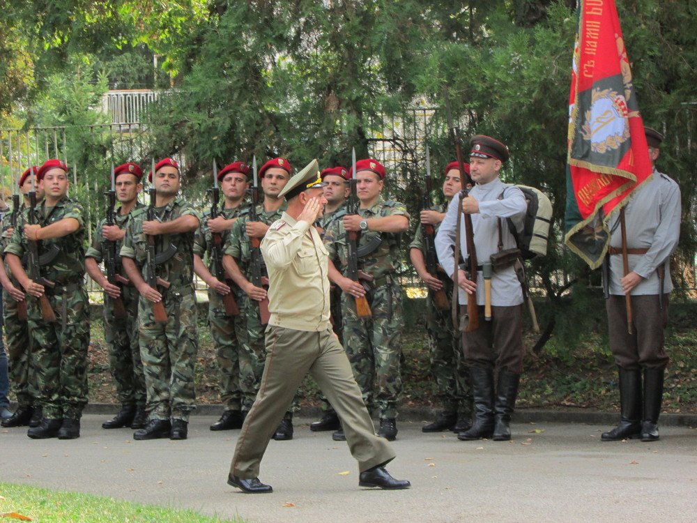 Honor to the Union of Bulgaria!