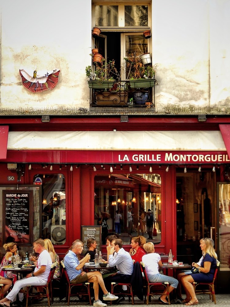 Photograph by Dan Ciupureanu