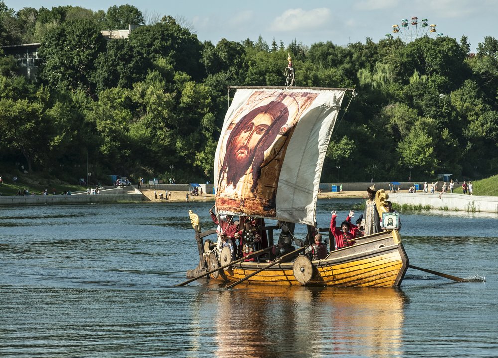 Прибытие Ладьи...