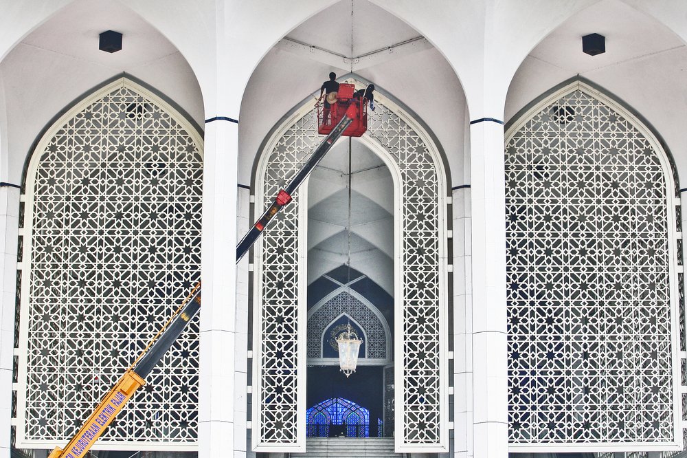 Photograph by  Faihan Ghani