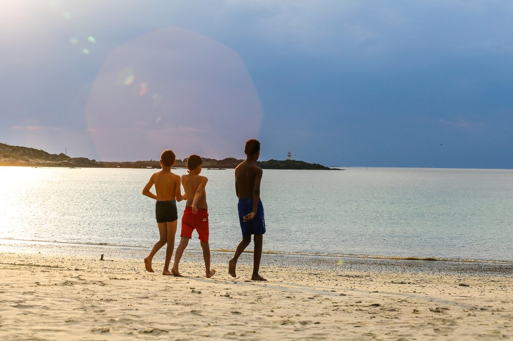 Успеть до грозы...