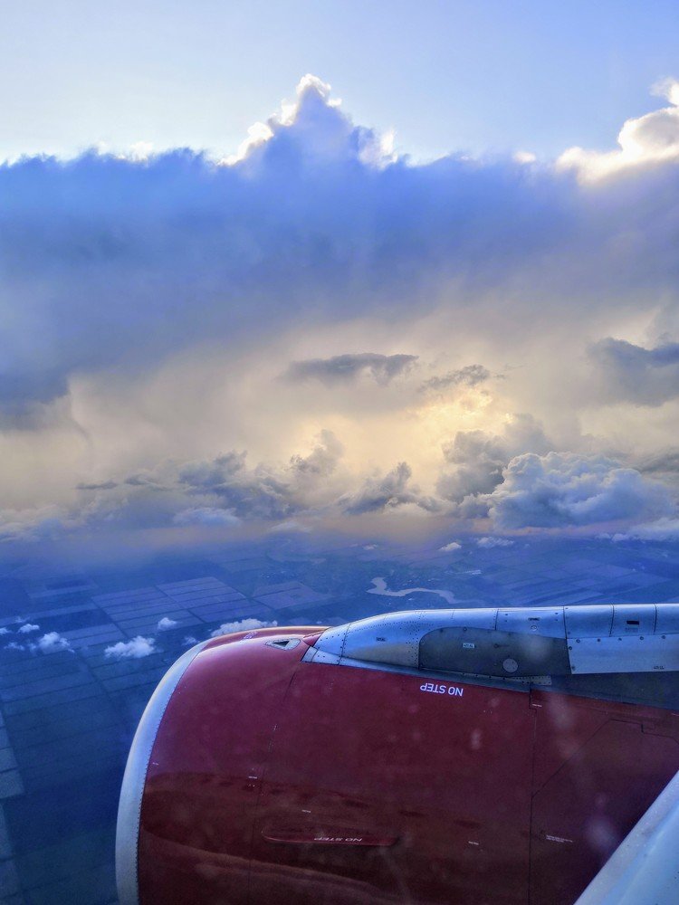 Там, над облаками