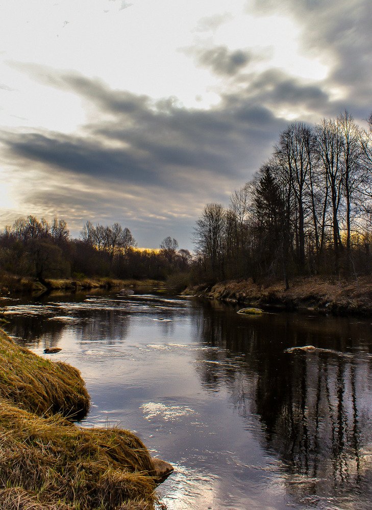 Ранняя весна на реке