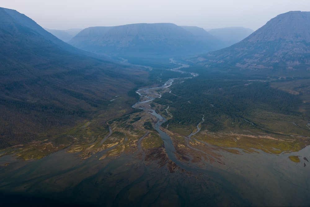 Photograph by Ruslan Aizatulin