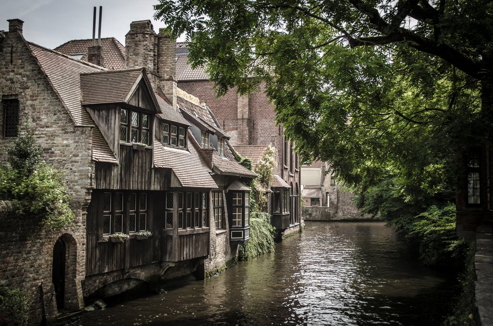 Photograph by Arthur Kraus