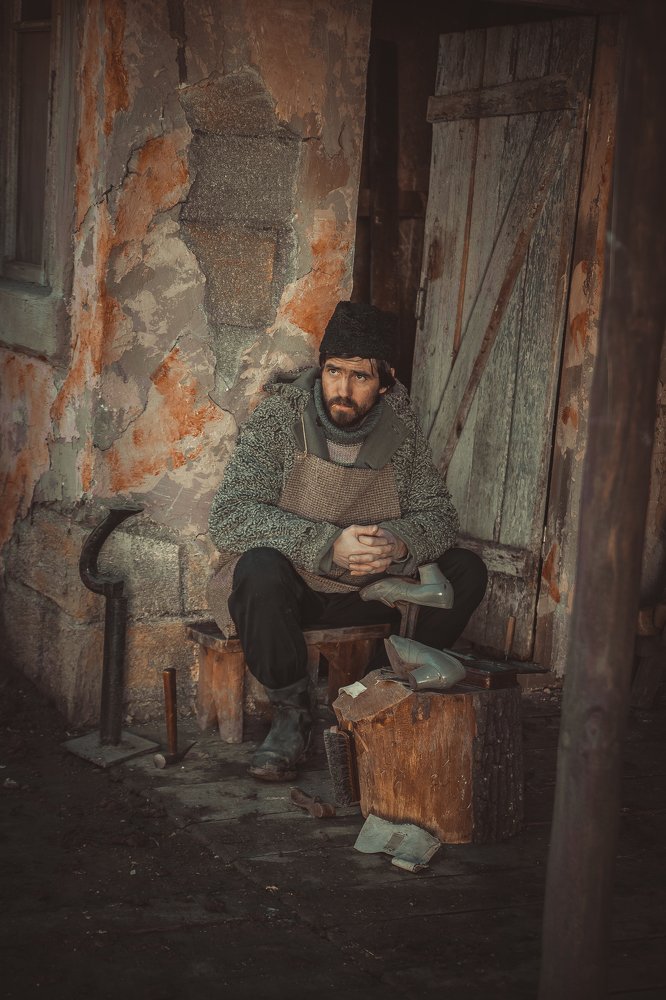 Photograph by Viktoriia Shylling