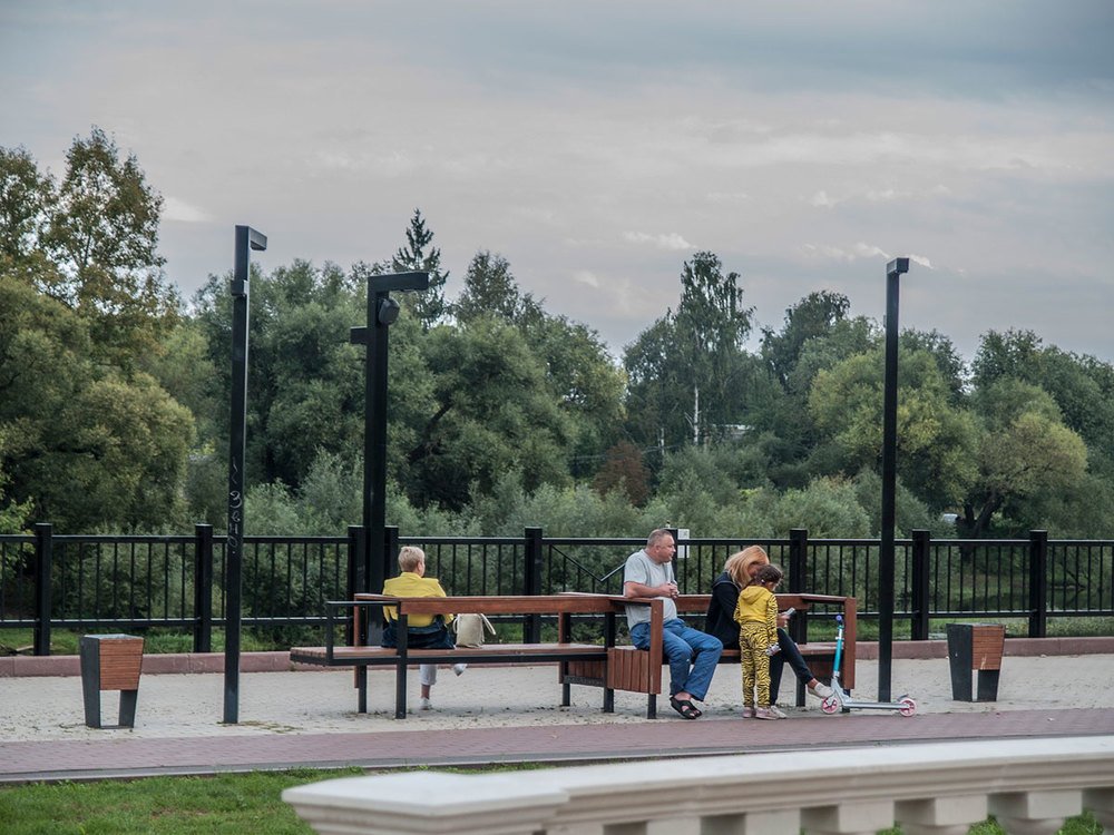 Вечером на Набережной