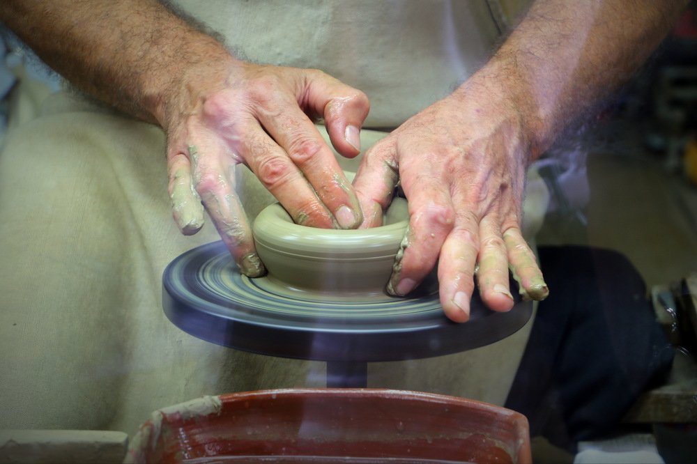 Руки творца...