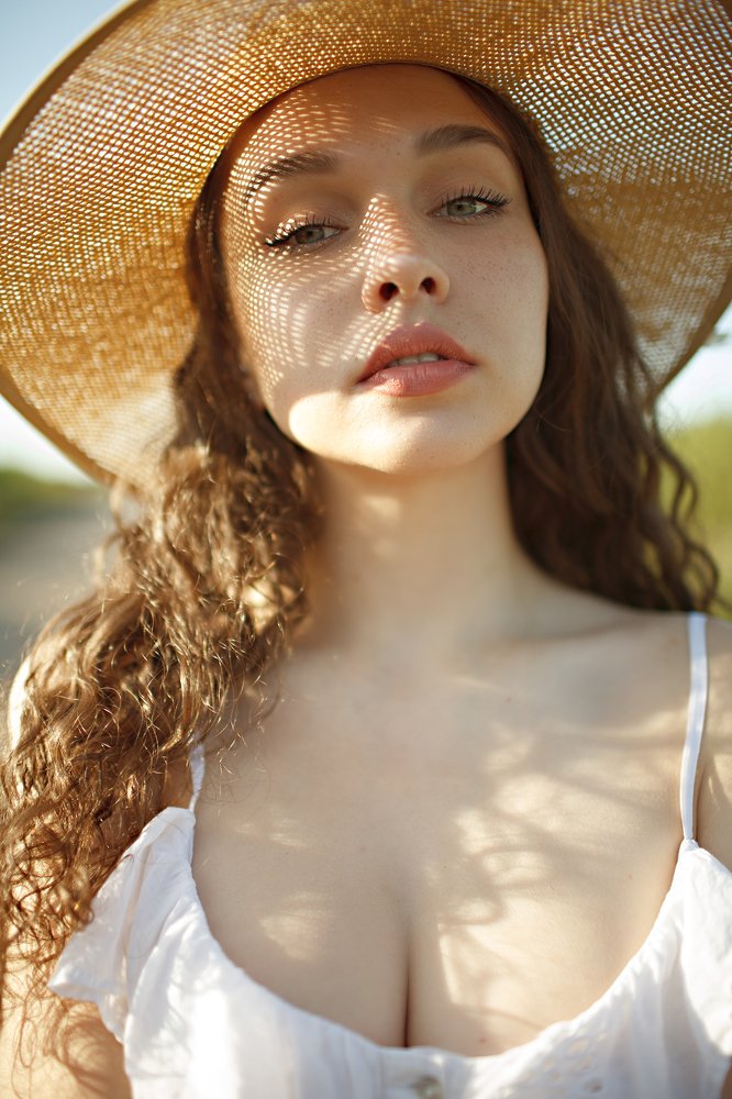 Photograph by Vitalik Nelzin