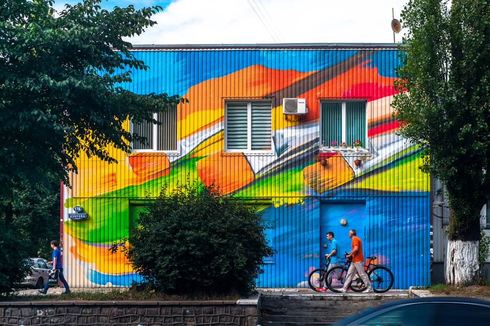 Кондиционер и краски города Калининграда