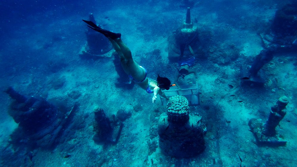 Photograph by Reza Harahap