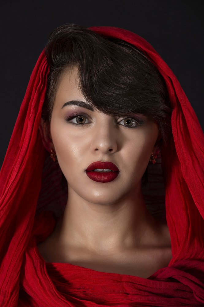 Lady in red