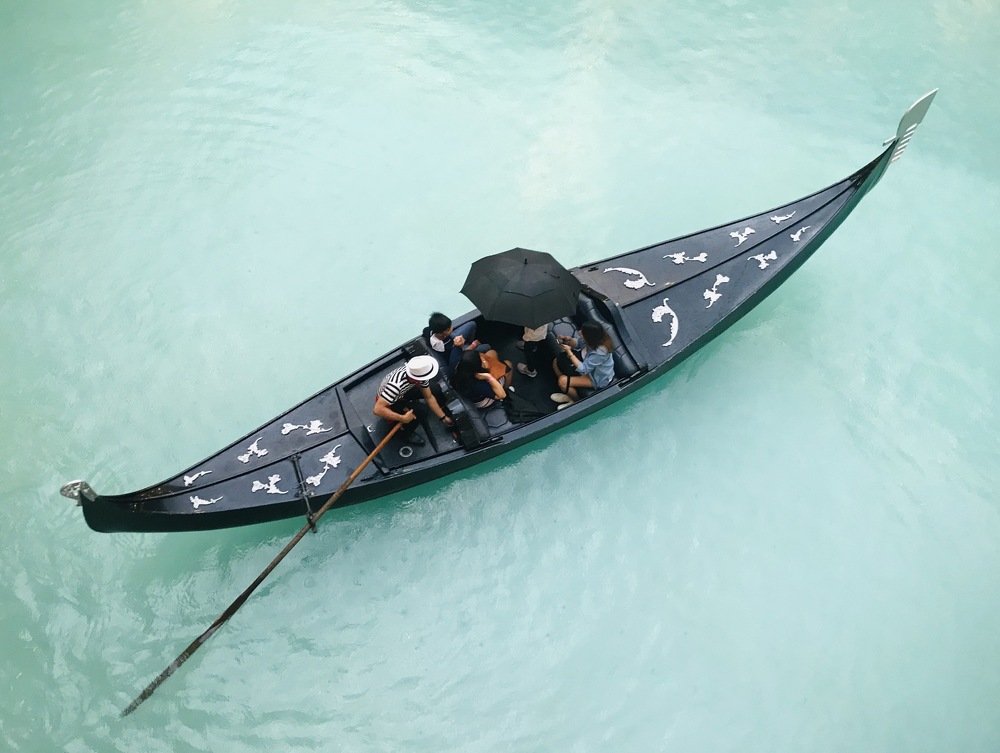 Photograph by GALCOSO ALBURO