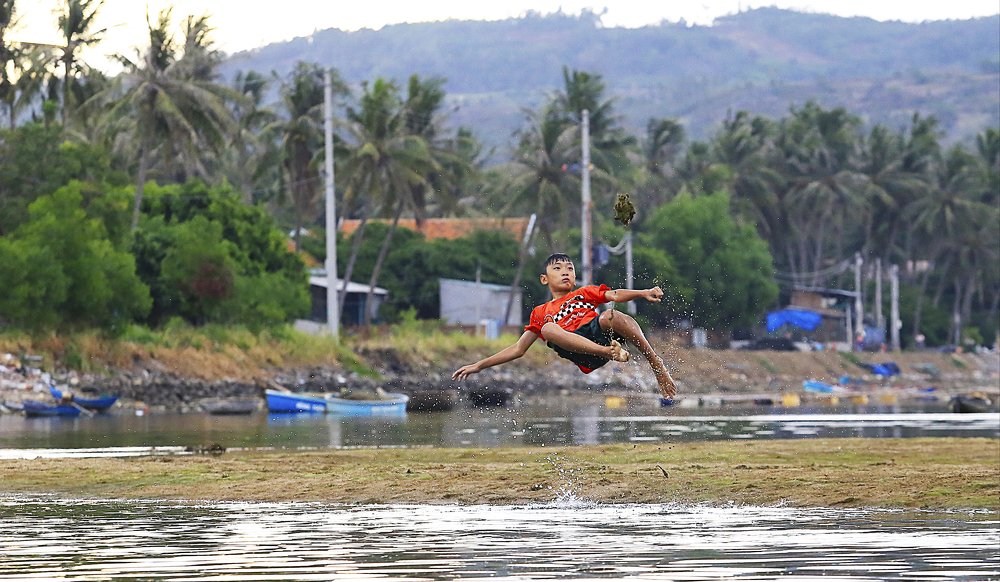 Photograph by Ngo Duy Minh Triet