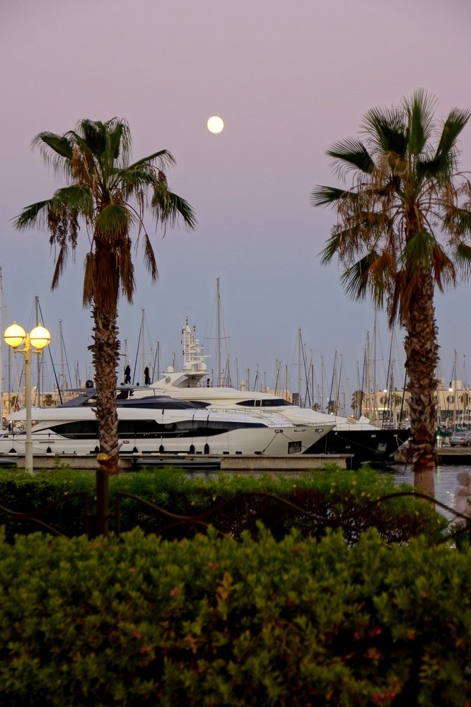 Сумерки в марине