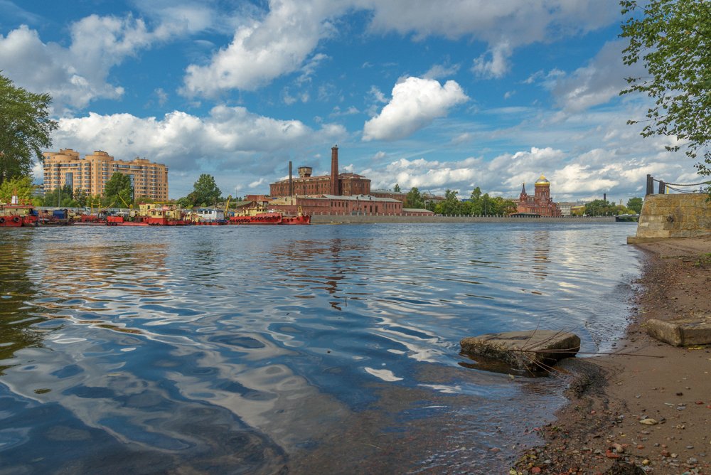 Новый колорит патриархального Петербурга