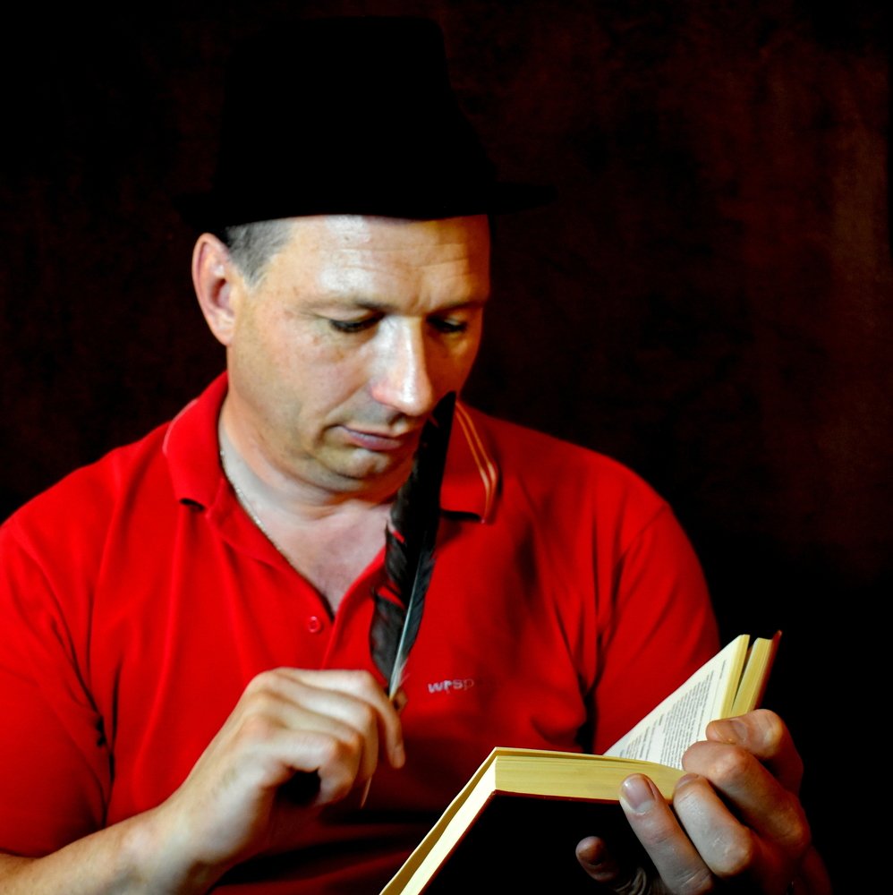 Writing a novel "Red and Black" / Написание романа "Красное и черное"