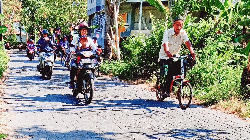 conventional cycling and motorbike cycling. all ages can enjoy it