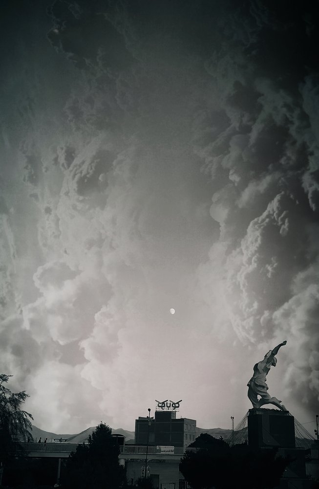 Photograph by Keyvan Hosine pour