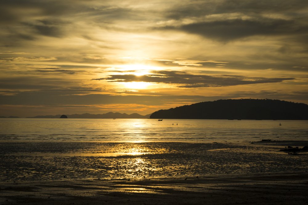 Золотые закаты на Краби