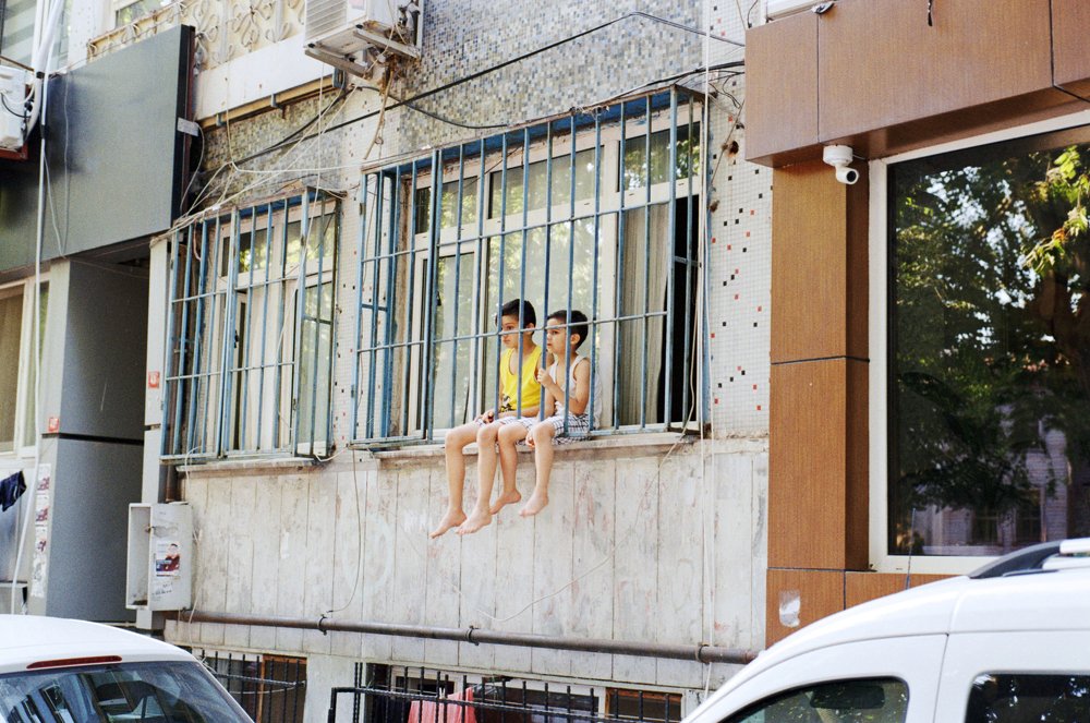 Caged kids